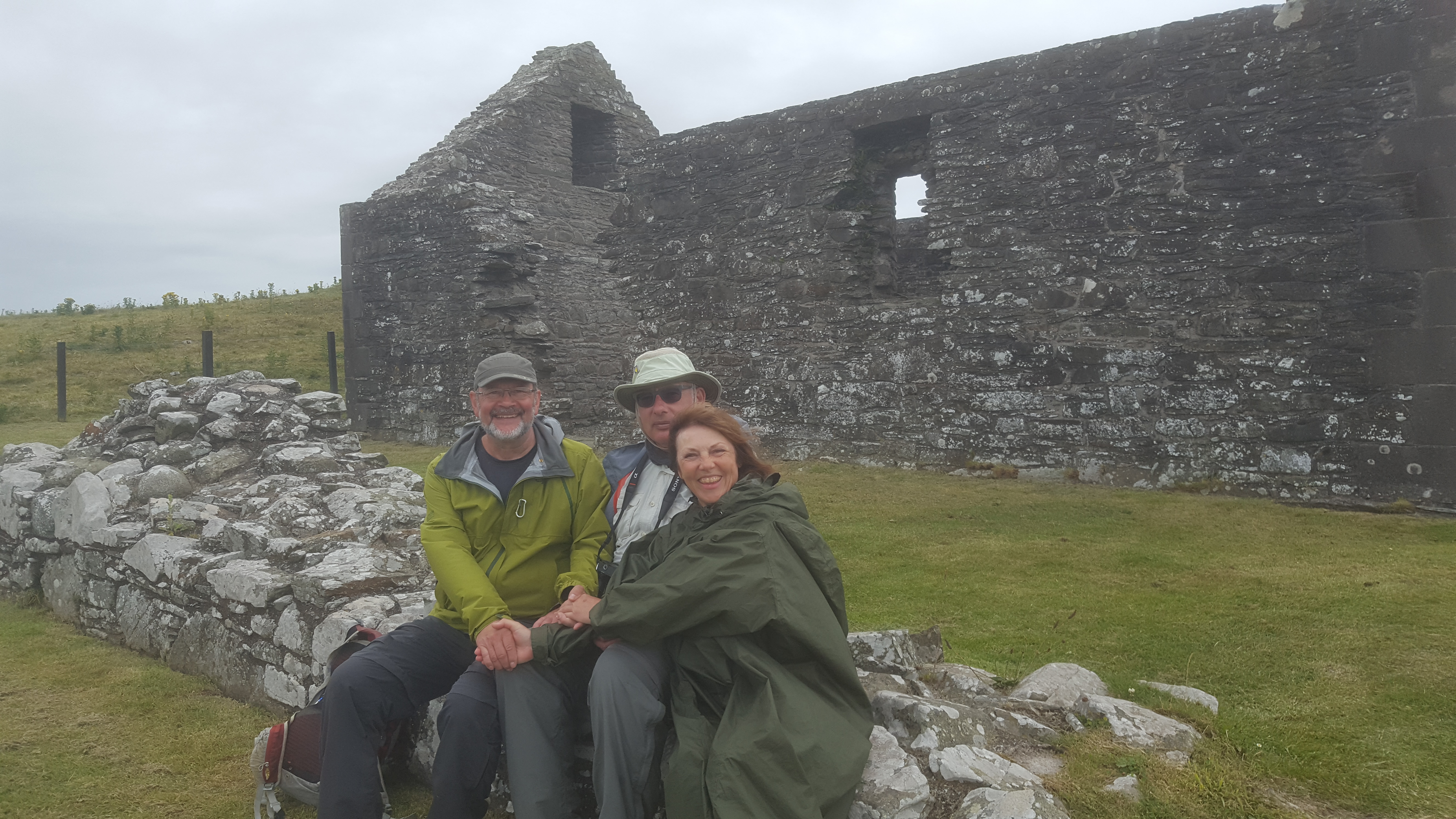 Three Pilgrims arrive at Ninian's Chapel